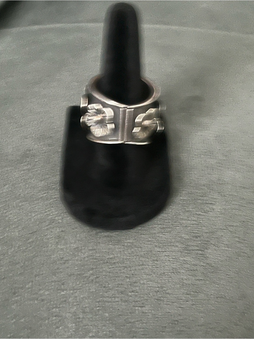Taxco Silver Sacred Heart Floral Wide Band Ring - Picture 4 of 8